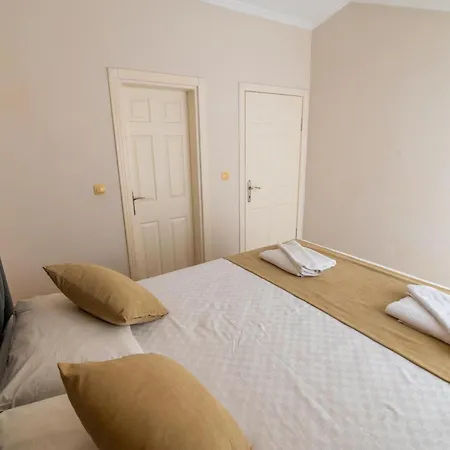 Sunset And Апарт-отель