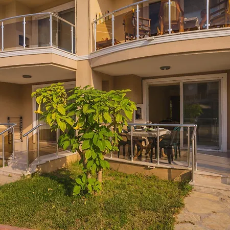 Sunset And Апарт-отель