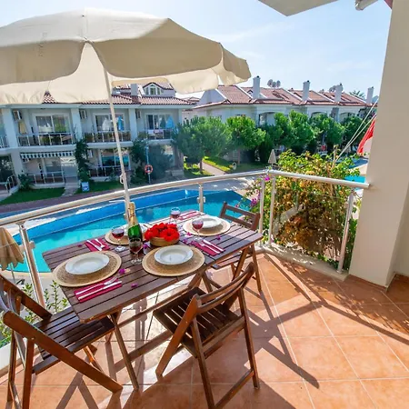 Апарт-отель Sunset And 3*