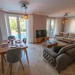 وفيلات صن ست بيتش 3*