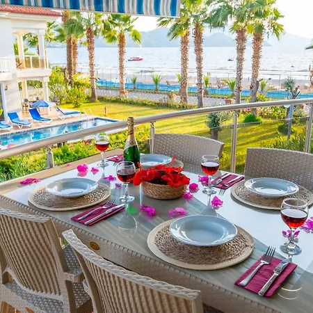 Sunset And Lejlighedshotel