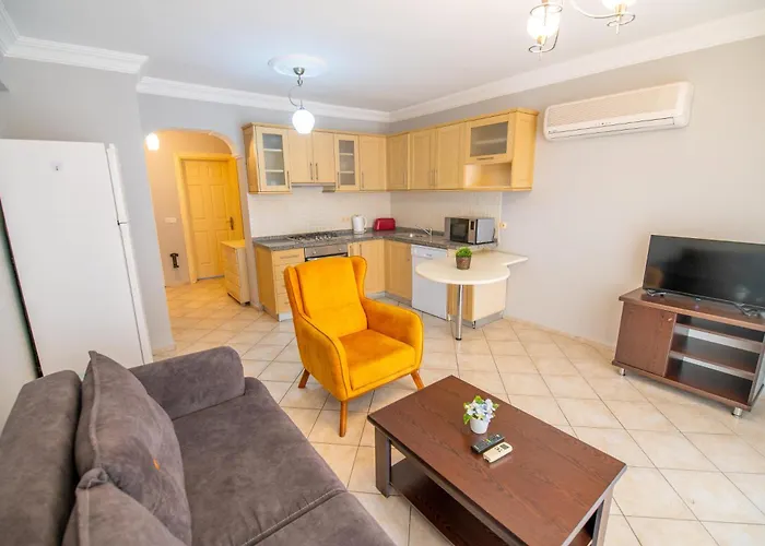 Sunset And Aparthotel 3*