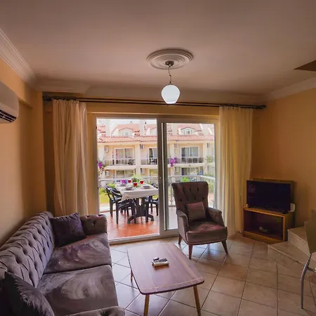 Hotel apartamentowy Sunset And
