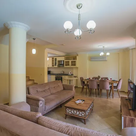 Sunset And Hotel apartamentowy Fethiye