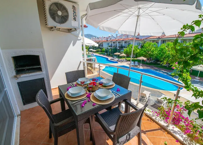 Aparthotel Sunset And